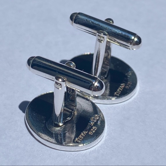 AUTH Tiffany & Co Engine-turned Oval cuff links - Picture 7 of 15